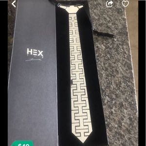 HEX TIE